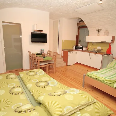 Szent Istvan - Green Apartment